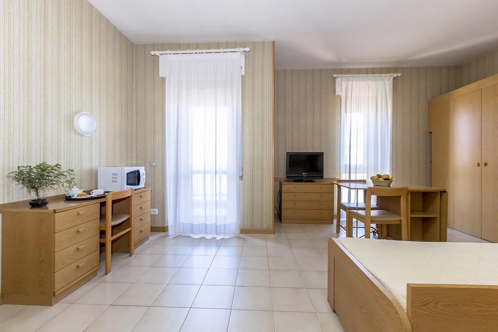 Hotel Residence Ulivi E Palme Κάλιαρι Εξωτερικό φωτογραφία