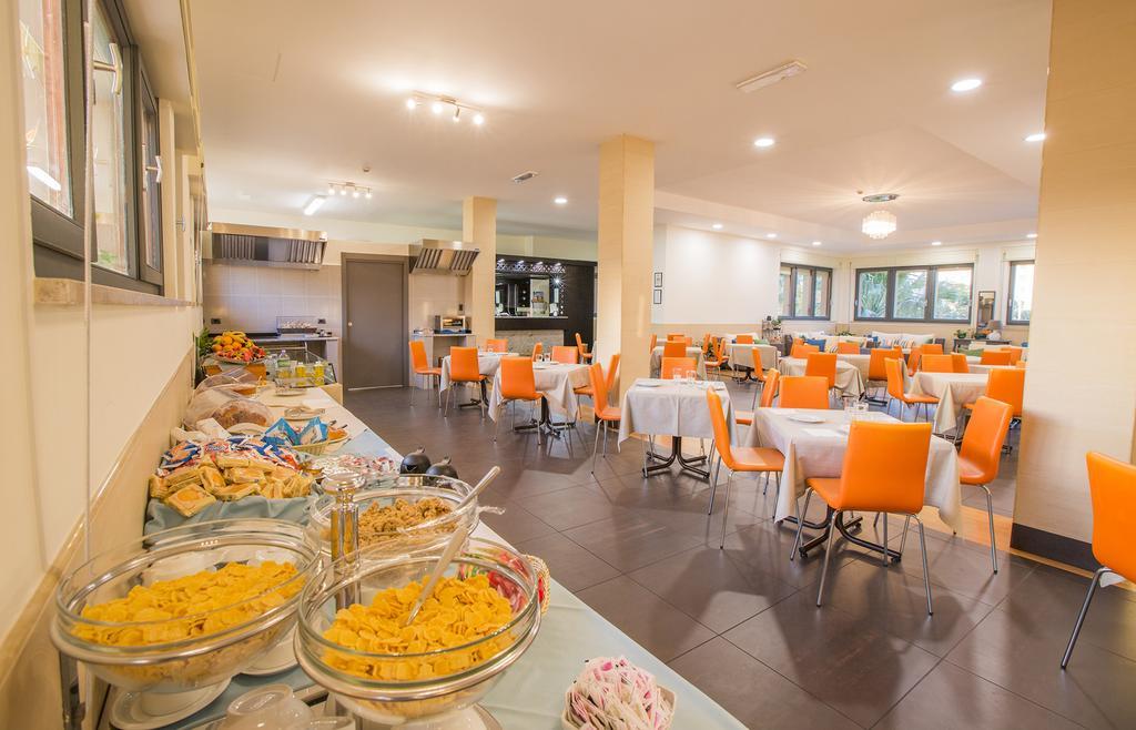 Hotel Residence Ulivi E Palme Κάλιαρι Εξωτερικό φωτογραφία