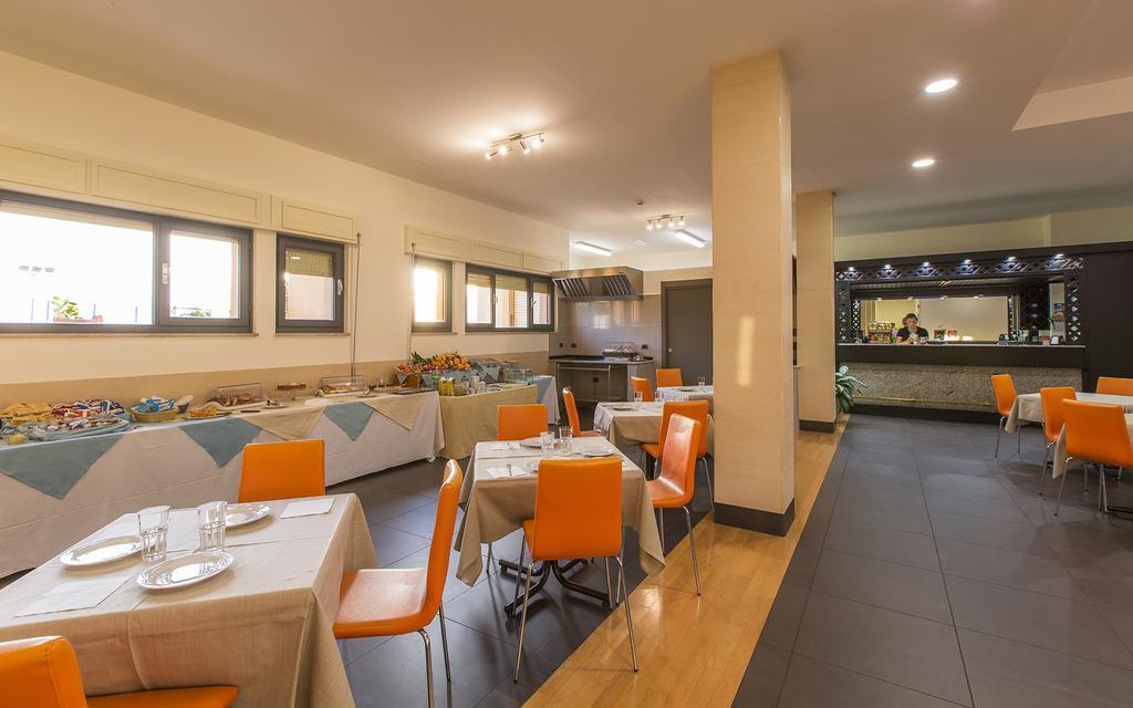 Hotel Residence Ulivi E Palme Κάλιαρι Εξωτερικό φωτογραφία