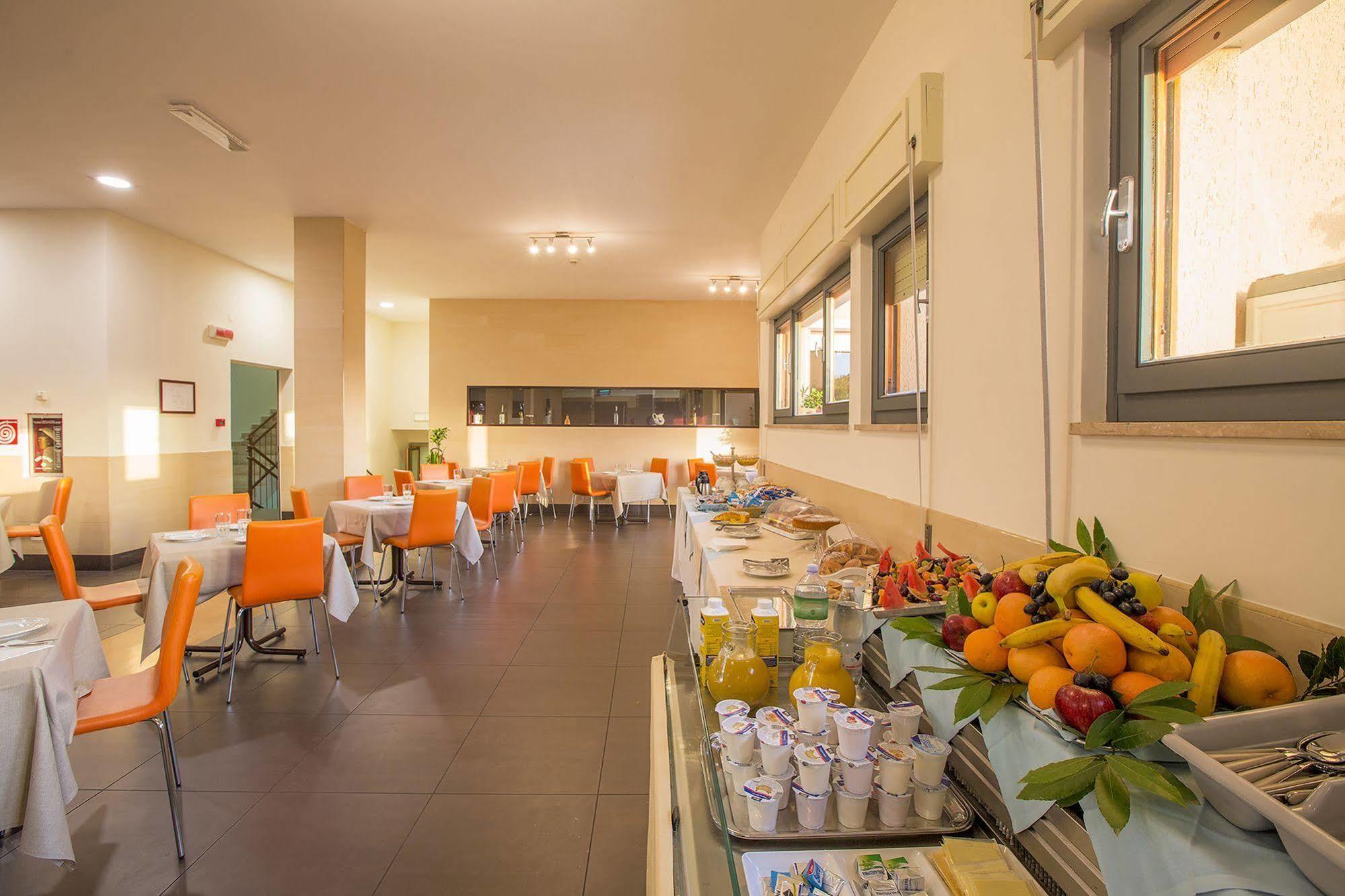 Hotel Residence Ulivi E Palme Κάλιαρι Εξωτερικό φωτογραφία